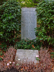 Grave of Helmut and Loki Schmidt at Ohlsdorf Cemetery - obrazy, fototapety, plakaty