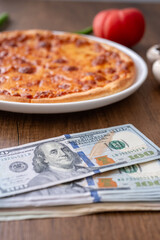 pizza and money