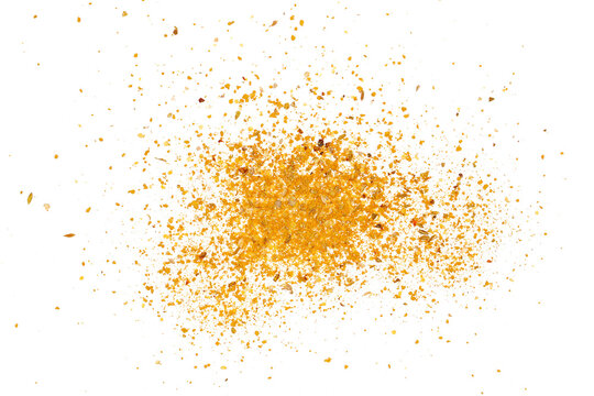 Minced curry pile, turmeric, fenugreek, mustard, coriander, paprika, pepper and cumin isolated on white