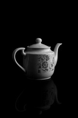 Old teapot, related to 1981
