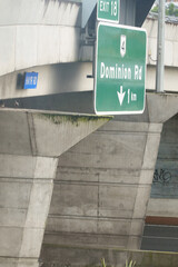Dominion Road direction sign on Hayr Road overpass bridge