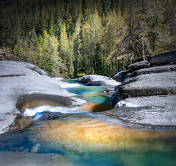 Vasque de la Lance, Alpes de Haute Provence, France 