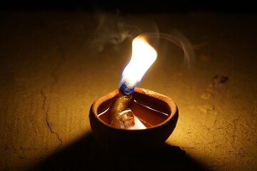 A burning Diwali deep