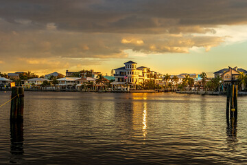 Obraz premium Sunset mit Blick von Bonita Bills auf Ft. Myers Beach Florida 