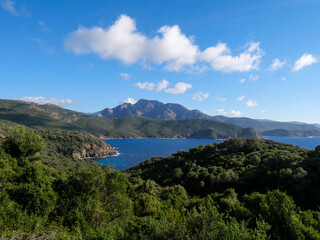 Fototapeta na wymiar Corse - France - Mer - Montagne - Capo Rosso