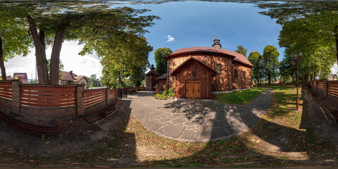 Kościół pw. św. Marcina w Wiśniowej. Panorama 360 © Maciej G. Szling