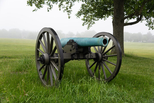 12 pounder bronze smooth bore, Napoleon Model 1857 at Gettysburg National Military Park, Pennsylvania.