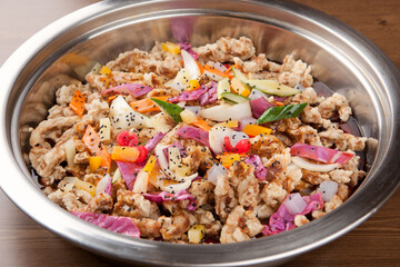 sour deep-fried pork with sweet and sour herbal sauce