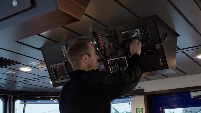 Captain is calling Mayday on emergency VHF Channel 16 from wheelhouse
