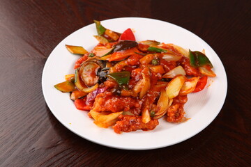 fried shrimps and spicy chill sauce