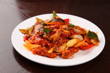 fried shrimps and spicy chill sauce