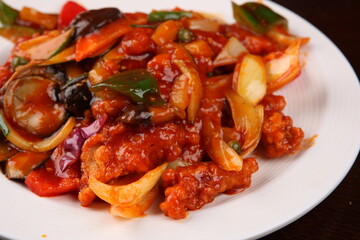 fried shrimps and spicy chill sauce