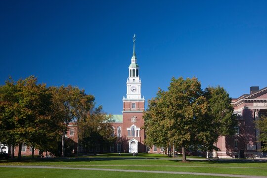 Baker-Berry Library, Dartmouth College in early fall, Hanover, NH, USA
