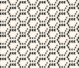 Halftone shapes seamless pattern