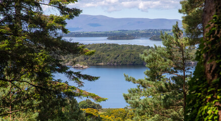 Fototapeta na wymiar Panorama del Muckross Lake e del Lough Leane nel Killarney National Park - County Kerry - Ireland