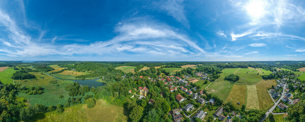 Die Region um Leutstetten, einem Stadtteil von Starnberg im Luftbild, 360 Grad Rundblick