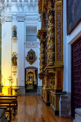 Fototapeta premium Capilla del Ochavo o del Relicario en la Iglesia de San Ildefonso (Jesuitas) en Toledo, España