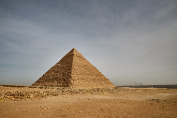 Fototapeta na wymiar View of the second big pyrmaid in GIza - Khafre Pyramid