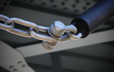 Laços de Aço Inquebráveis