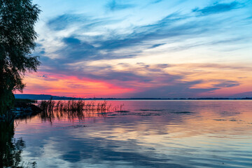 Obraz premium The Great Russian Volga River and its banks.