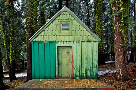 Old hunting cabin from bygone era closed for winter