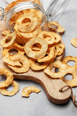 Dried apple chips