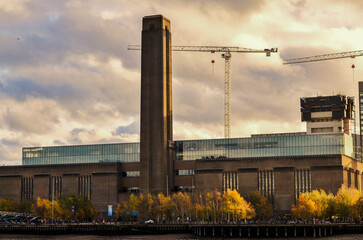 london modern art gallery in old power station Tate Modern