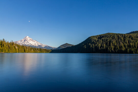 Lost Lake with Mt Hood