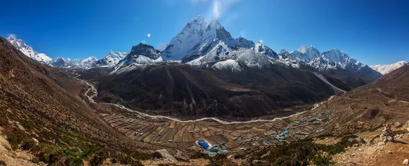 Washable wall murals Ama Dablam panorama of the mountains