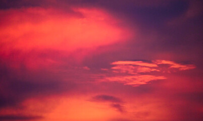 Naklejka na ściany i meble Beautiful red cloud in the sky