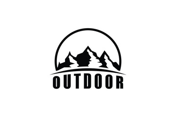 Fototapeta na wymiar mountain logo design with outdoor and adventure concept