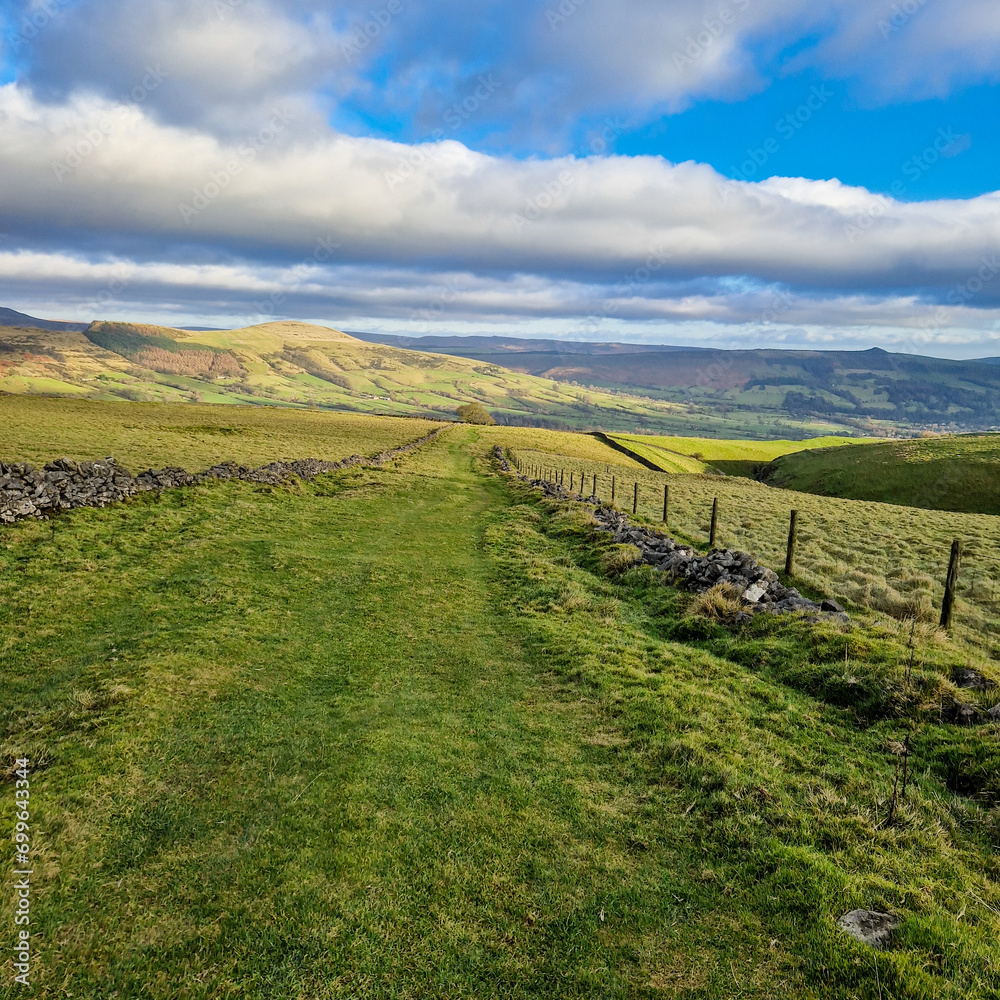 Canvas Prints Timeless Elegance of Cave Dale - Peak District Vistas