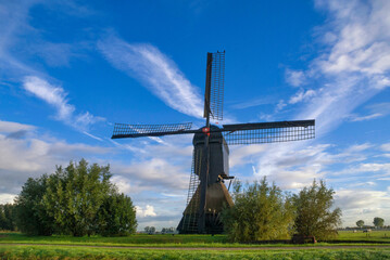 Windmill the Noordeveldse Molen near Dussen