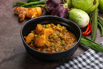 Indian traditional cuisine Aloo mutter