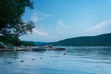 Lake George New York motorboats