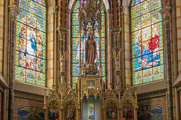 Fototapeta na wymiar Cahpel and Altar Corazon de Maria in the Basilica of the National Vow (Basilica del Voto Nacional)