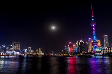 Obraz premium Skyline at night, Shanghai, China, Asia 8