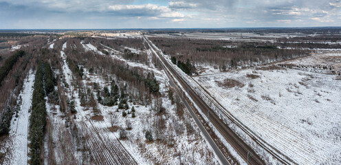 Droga kolejowa zimą