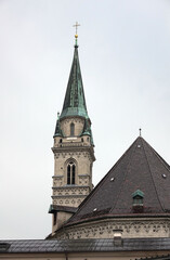 Fototapeta na wymiar Franziskanerkirche in Salzburg