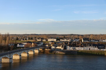 Fototapeta premium Vue d'ensemble de la ville, ville de Amboise, département de l'Indre et Loire, France