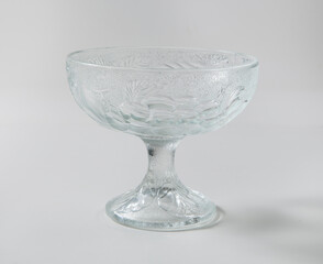 Glass dish