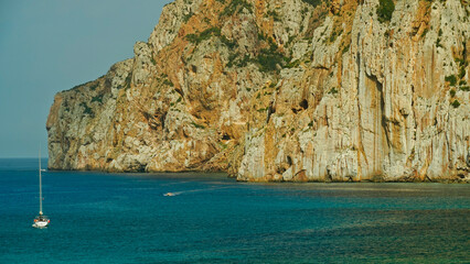 Scoglio Pan di Zucchero visto da Porto Cauli. Costa del Sulcis, bianco e nero.Sulcis Iglesiense...