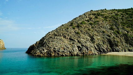 Spiagge di Cala Domestica e Cala Lunga, costa del Sulcis, bianco e nero.Sulcis Iglesiense Sardegna...