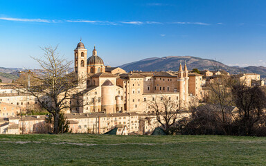 Fototapeta premium Panoramic view of Urbino with famous Palazzo Ducale, in central Italy