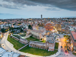 Obraz premium vista aerea del castello di Sismondo a Rimini