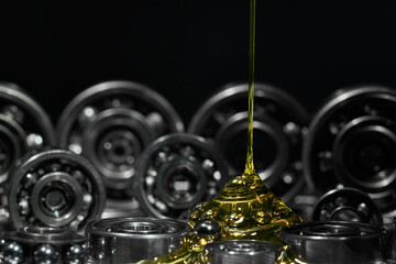 Lubricating oil. Rolling bearings.