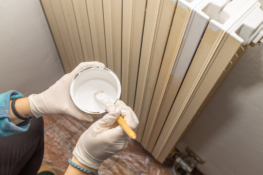tinta bianca per termosifoni