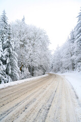 Obraz premium winter, white carpathians, snow, mountains, forest, christmas,