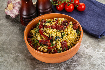 Vegetarian Pasta ptitim with vegetables