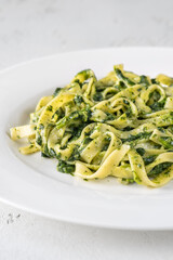 Creamy spinach pasta